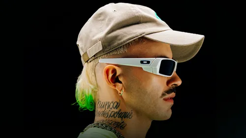 Feid en interview sur Latina