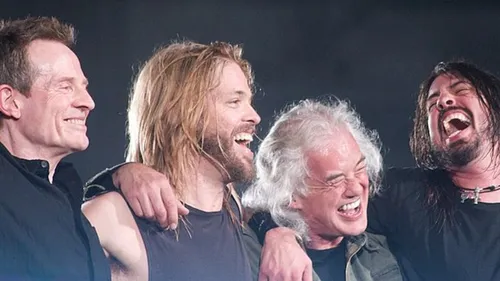 Foo Fighters : le batteur Taylor Hawkins est mort