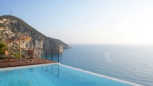 Vacances : où et quand partir pour payer moins cher ?