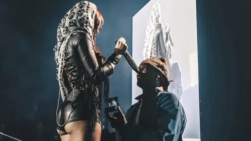 Young Thug demande Mariah The Scientist en mariage en plein concert