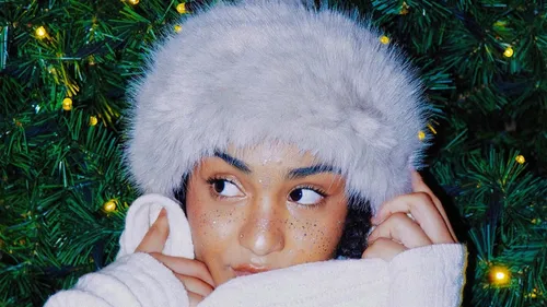 Candice rend les fêtes féeriques avec son EP « Dernier hiver »