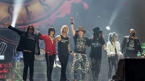 Les Guns N' Roses au complet et Tool rejoignent Black Sabbath pour...