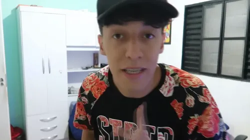 Le Brésil sous le choc après la mort d’un influenceur enterré en...