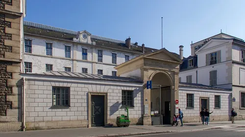 Essonne : un bébé de 3 mois grièvement blessé lors de violences...