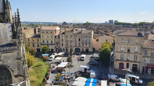 Bordeaux : A Saint-Michel, les avis sont partagés sur le traitement...