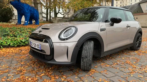 Road trip Vibration : autonomie et recharge de la MINI Electric
