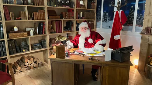 « Cher Papa Noël ! » : le secrétariat du Père Noël ouvre à Libourne...