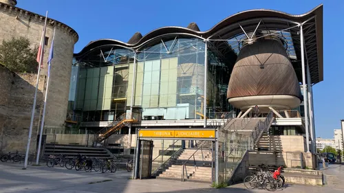 Botulisme à Bordeaux : le parquet ouvre une enquête préliminaire...