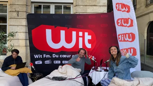 L'équipe du matin en direct de la terrasse du Grand Hôtel...