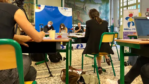 Rentrée scolaire : le principal syndicat d'enseignants demande des...