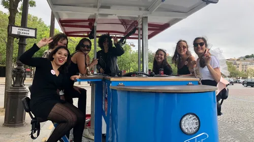 Le "Beer Bike" : prendre l'apéro tout en faisant du vélo dans Paris