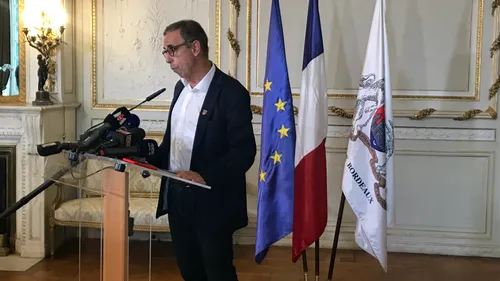 Agression à Bordeaux : Pierre Hurmic "choqué" mais ne veut pas...