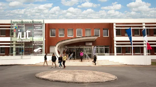 Découvrez le SEFCO de Bourges : un service de formation continue...