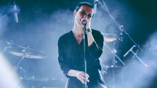 "Closer" de Nine Inch Nails repris par Jehnny Beth enfin disponible...