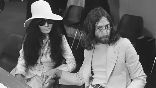 Vente aux enchères macabres autour de John Lennon