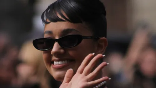 Lena Situations annonce une date à l’Accor Arena pour la fin des...