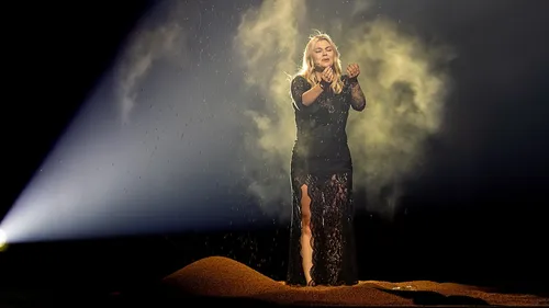 Louane invite cette ex de la Star Ac en première partie à Bercy