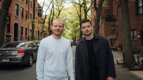 Martin Garrix et Ed Sheeran : 12 ans d'attente pour "Repeat It"