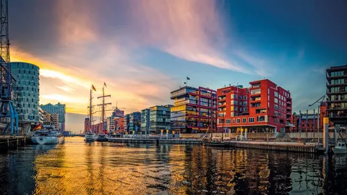 Son port, ses canaux, son histoire… Et si on découvrait Hambourg ?