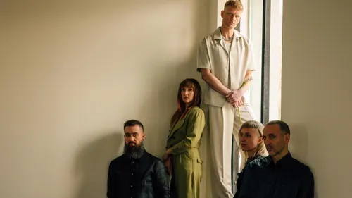 LA NOUVEAUTÉ DU 16-20 : Mother Mother "Normalize"