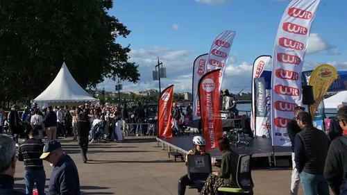 Serez-vous le champion de la 3e édition de la course de chaises de...