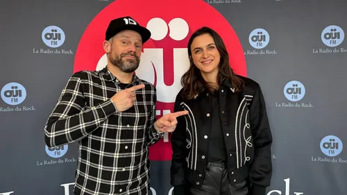 Laura Cox en session live acoustique et interview sur Oüi FM