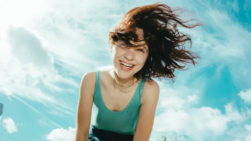 EXCLU : découvrez "Tu vas te faire mal", le nouveau clip de Bad Bad...