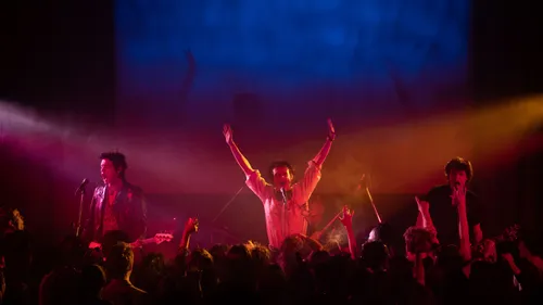 ROCK SÉRIE : Pistol, l'histoire des Sex Pistols sur Disney+ :...