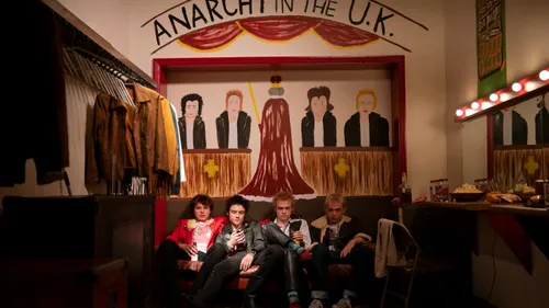 ROCK SÉRIE : Pistol, l'histoire des Sex Pistols sur Disney+ :...