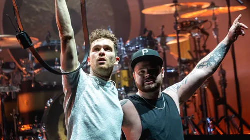 Royal Blood dévoile son nouveau single « Swallow The Bomb »