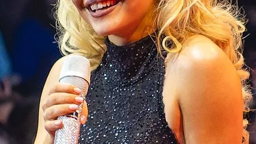 Le 7e album de Sabrina Carpenter sort ce vendredi