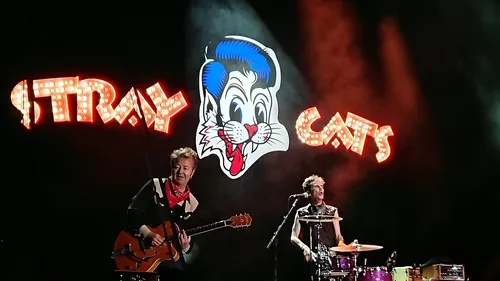 Brian Setzer sérieusement malade, les Stray Cats contraints...