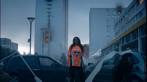 Le nouveau clip d'Aya Nakamura et Major Lazer tourné à...