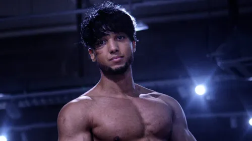 Teddy Parker, le banquier devenu coach sportif et influenceur à Tours