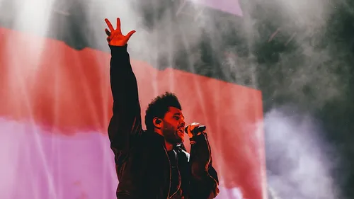 Les fans de The Weeknd obtiennent gain de cause : il y aura des RER...