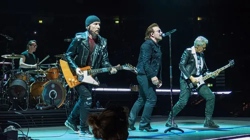 U2 fête ses 50 ans avec une exposition gratuite "U2 : une histoire...