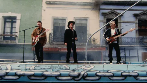U2 dévoile Streets of Dreams, son nouveau single