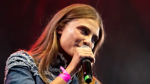 Tour Vibration 2023 : la chanteuse Maëlle sort son deuxième album