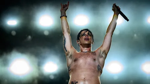 Yungblud annule le reste de sa tournée pour raison de santé