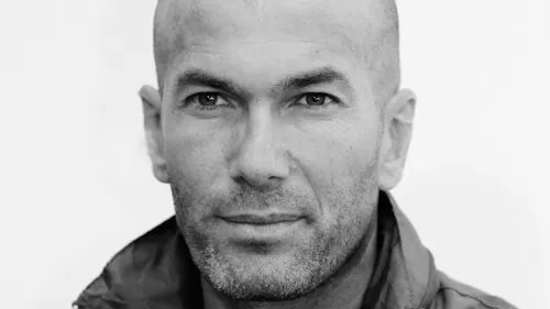 Zinédine Zidane nommé sélectionneur des Bleus