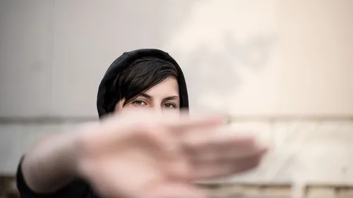 Voici pourquoi les adolescents n’écoutent plus leur mère à partir...