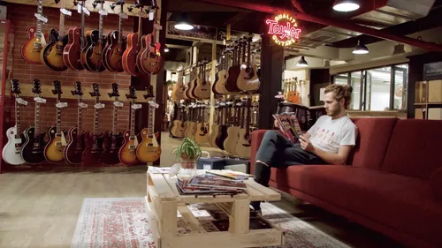 Paul Beuscher : une institution de la musique à Paris !