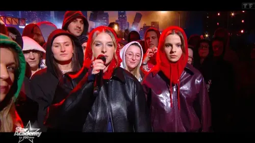 Héléna dévoile son clip coup de poing "Capuche"