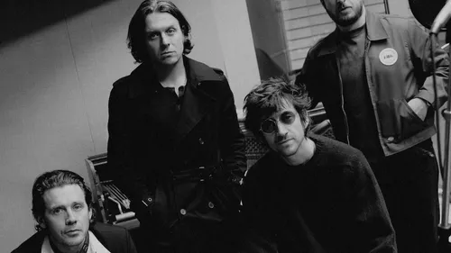 Arctic Monkeys de retour avec "Opening Night" un single caritatif