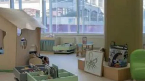 Bordeaux : la section jeunesse de la Bibliothèque Mériadeck réouvre...