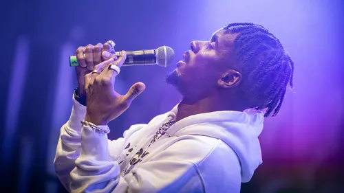 Black M : la sortie de son nouvel album "La légende Black" vient...