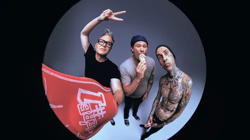 Blink-182 de retour avec une tournée, une date française et un single