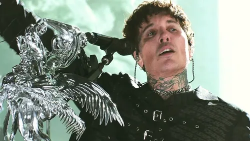 Bring Me The Horizon : la bande-annonce spectaculaire de "L.I.V.E....