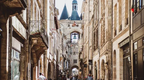 Bordeaux : deux nouvelles zones piétonnes