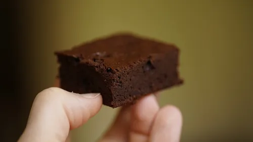 Enquête ouverte après que des postiers ont mangé des brownies au...